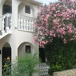 Mint - 50m From Sandy Appartement *