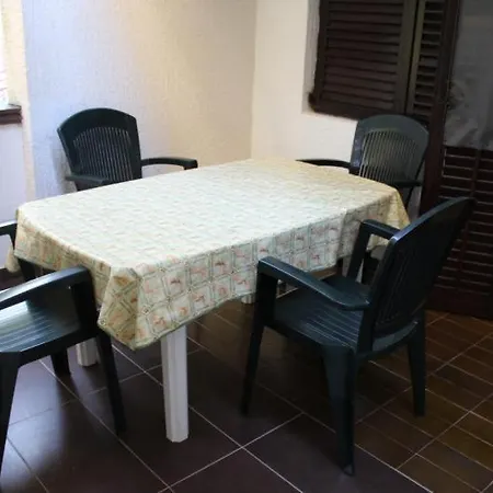 Mint - 50m From Sandy Apartment