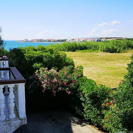 Mint - 50m From Sandy * Povljana